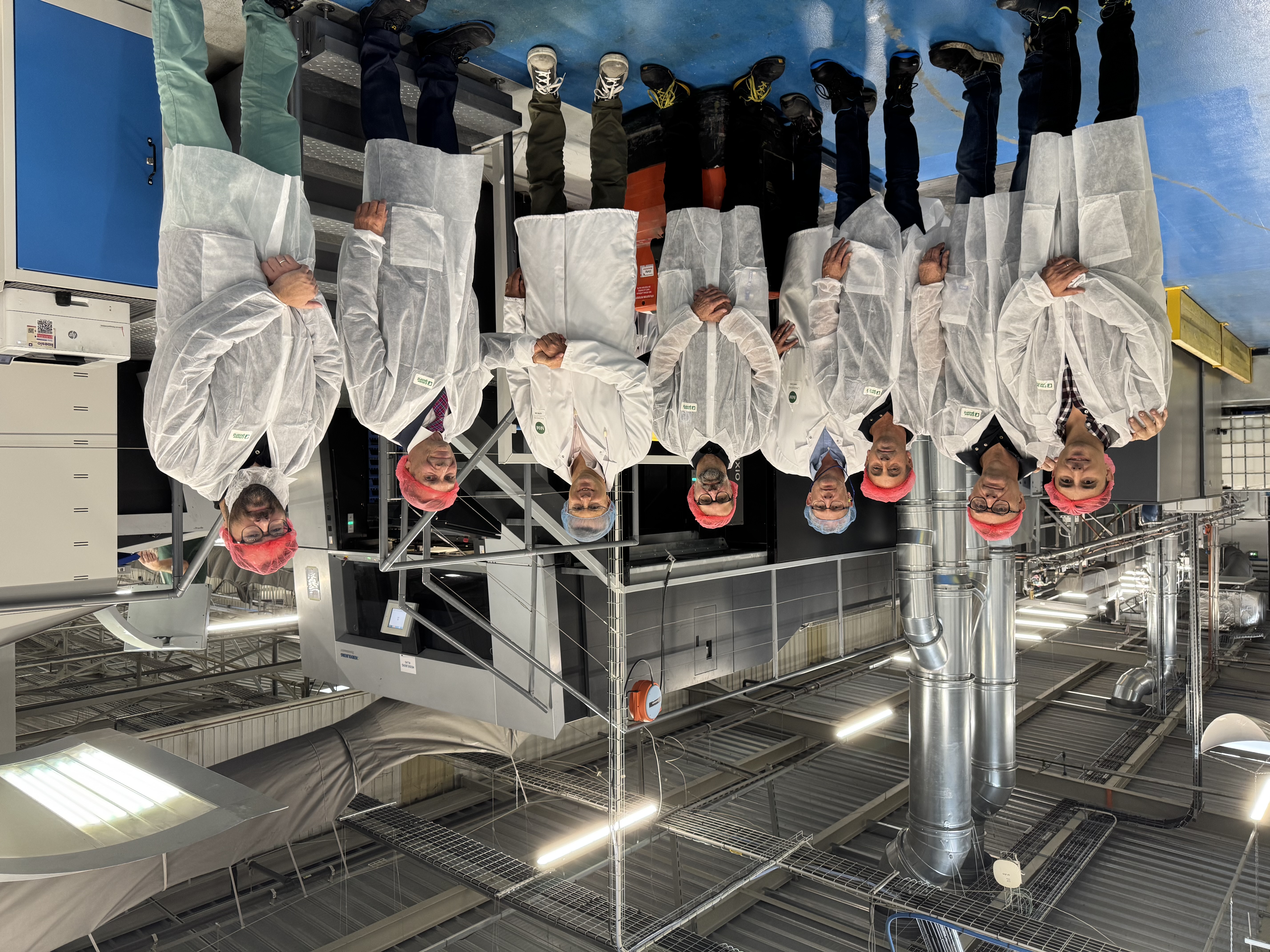 Équipe COCI et MMP devant la presse